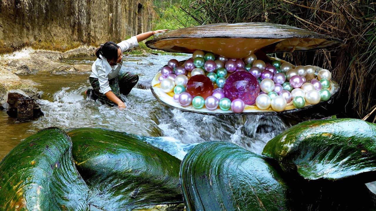😱🎁Pry open giant clams in the rapids, with surprising rainbow pearls that are extremely beautiful