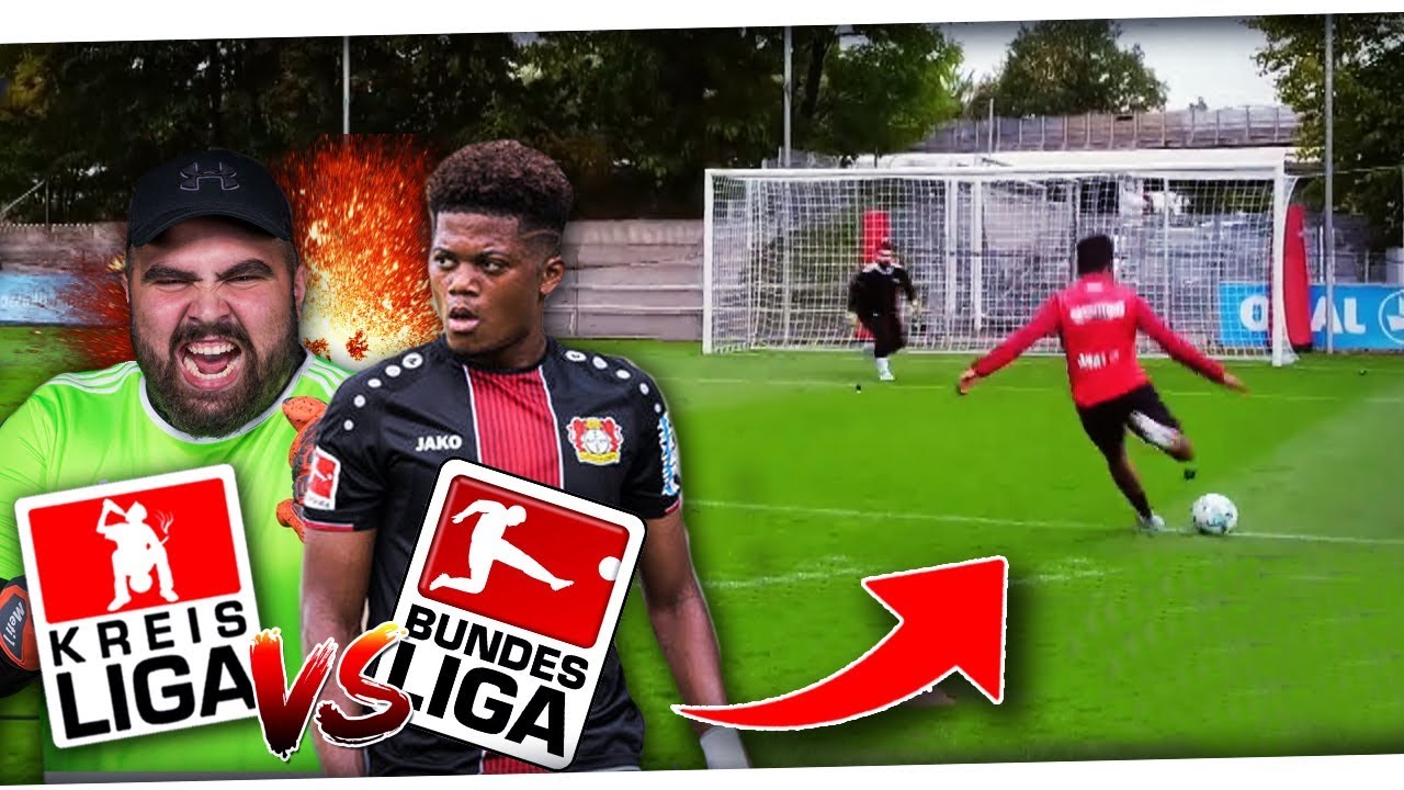 LEON BAILEY vs KREISLIGA TORWART! Epische Fu&szlig;ball CHALLENGE | PMTV