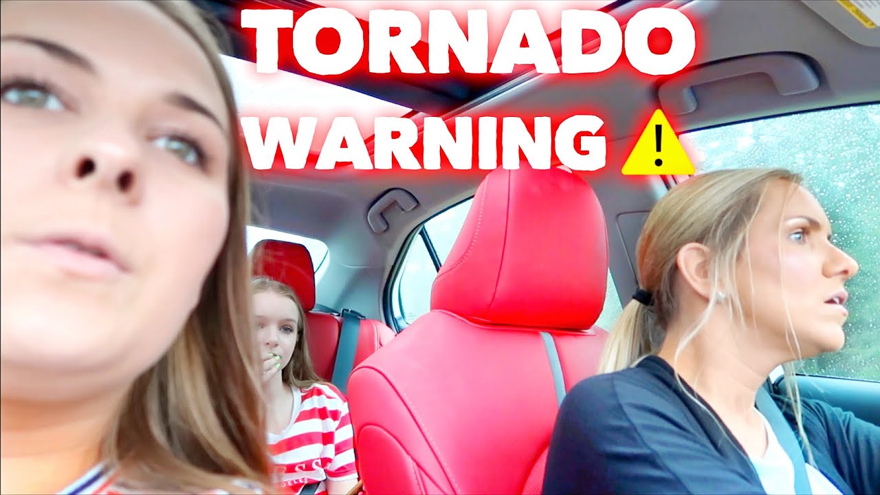 DRIVING IN A TORNADO WARNING + BACK TO SCHOOL SHOPPING | Family 5 Vlogs