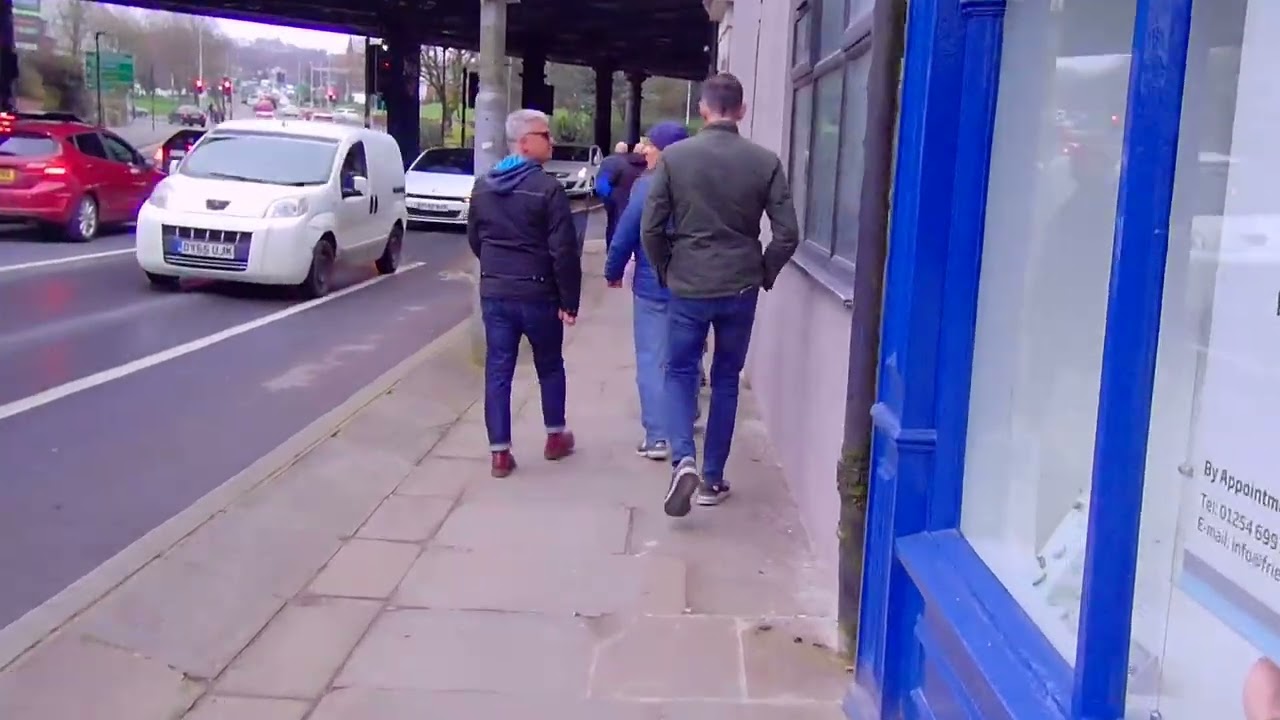 Missione 2026 2 Blackburn Pub,passeggiata e partita.