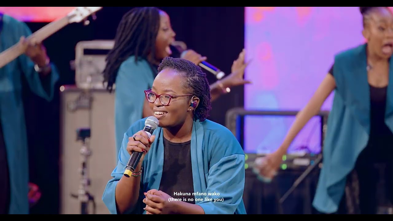 ASIYELINGANISHWA (HAKUNA MFANO)- THE OASIS BAND KE (Official Video)