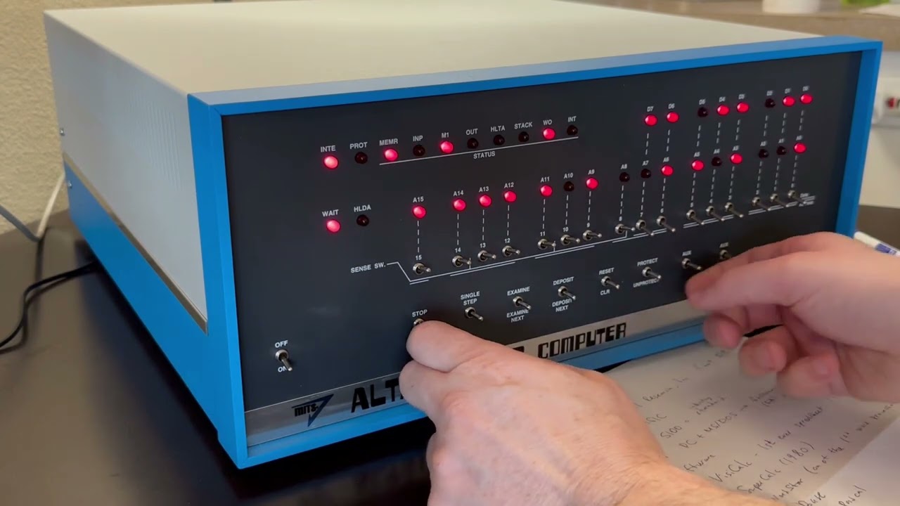 Операционная система CP/M на Altair 8800