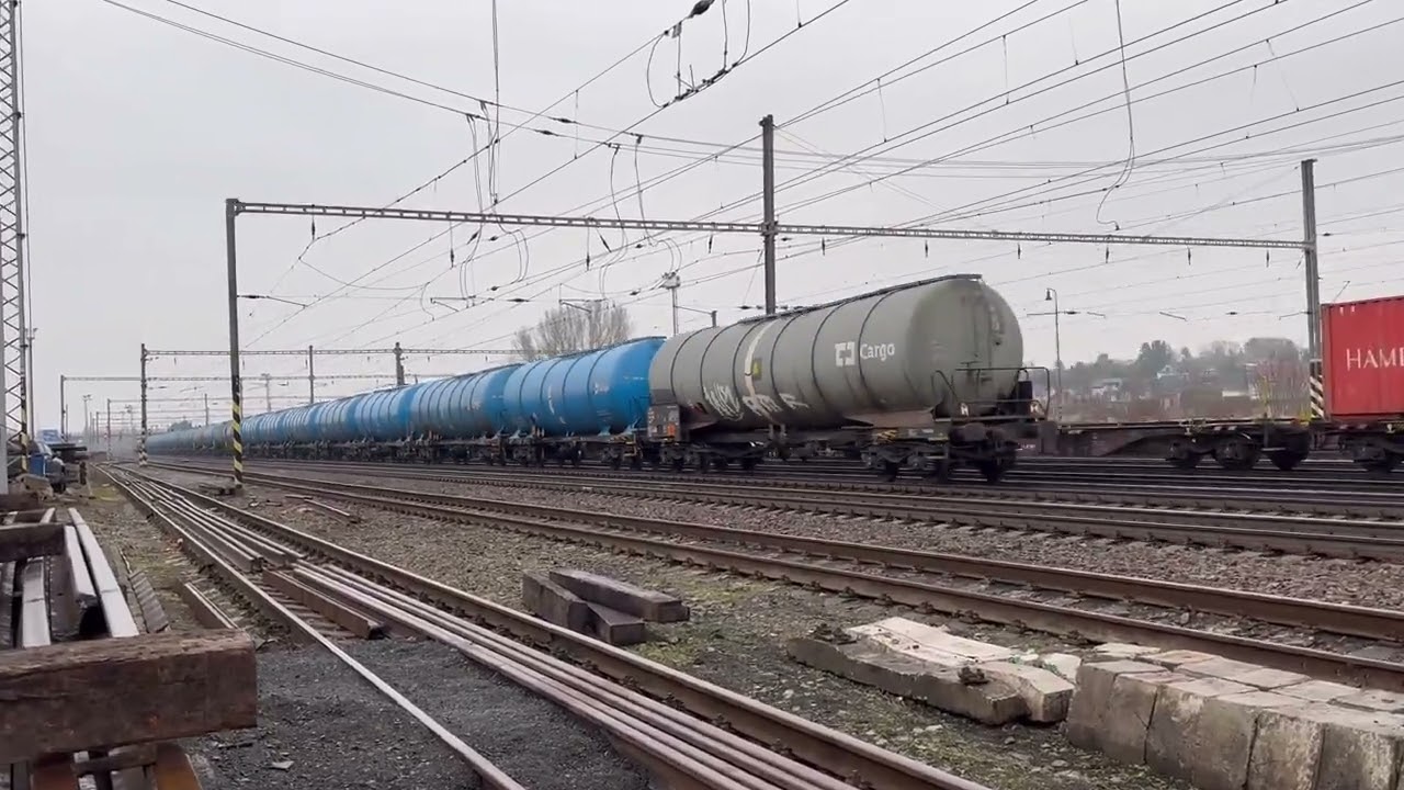Vlaky v Mělníku jo a bylo to včera #vlaky #vlak #train #trainspotting #viral #youtubeshorts 