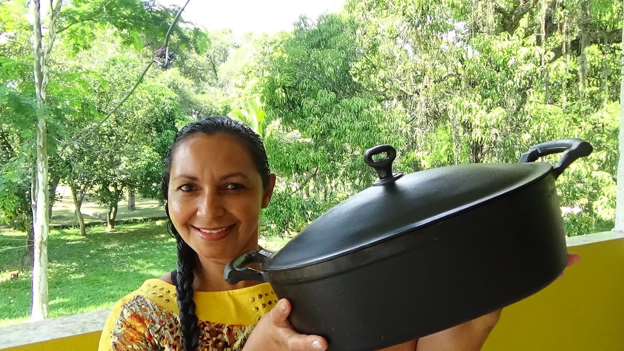 FRANGO ASSADO NA PANELA/ MACARRÃO COM QUIABO