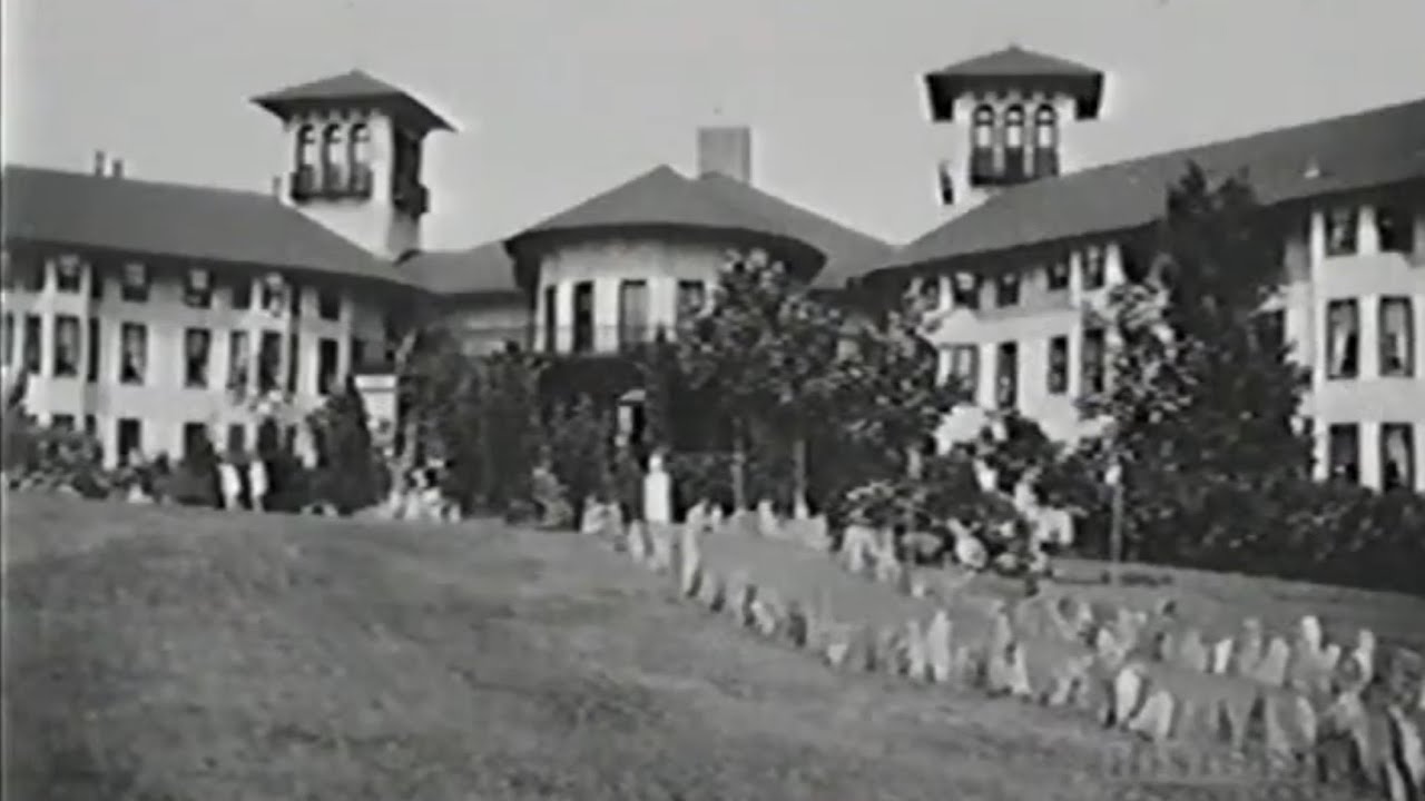 The Grand Hotels of Muskoka 