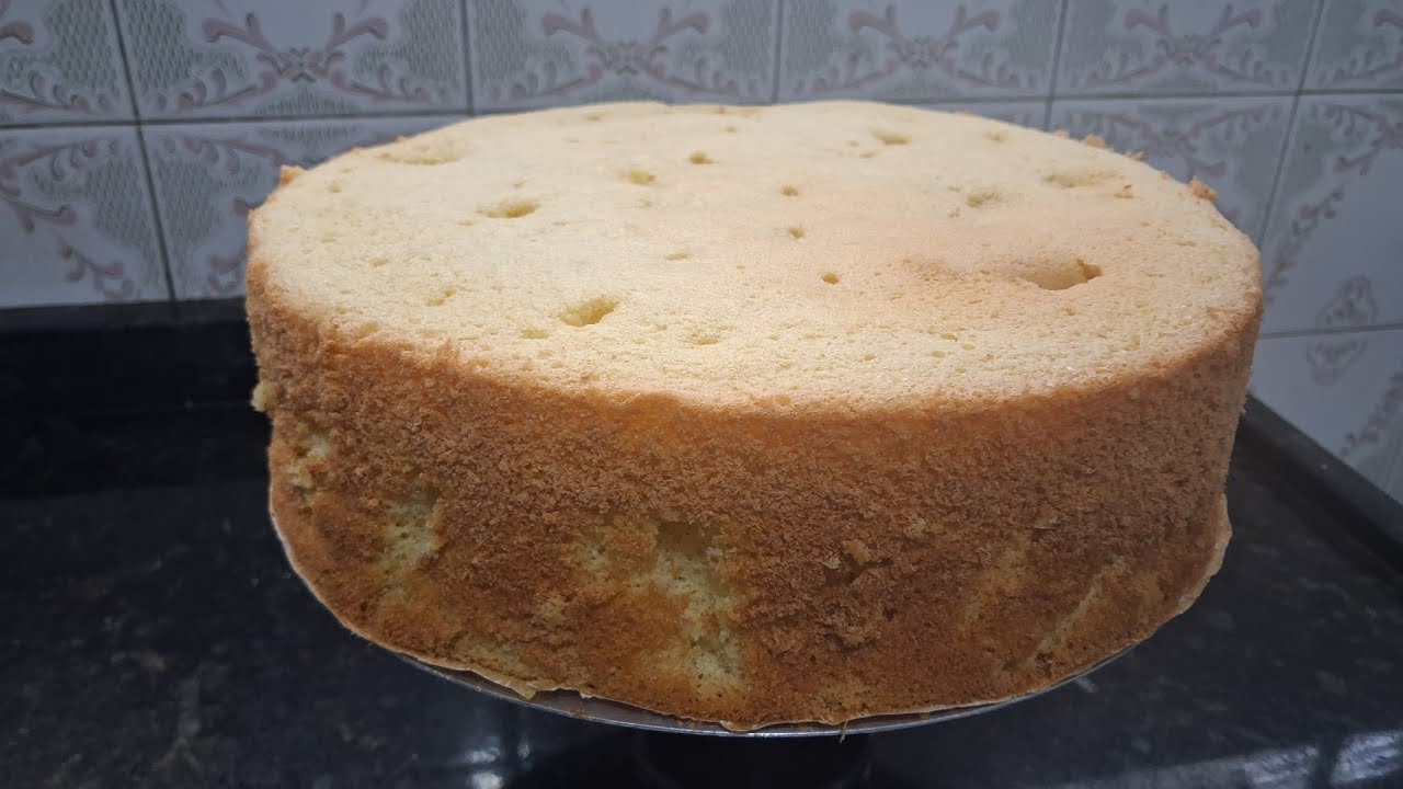 Pão de Ló com apenas 3 ingredientes.