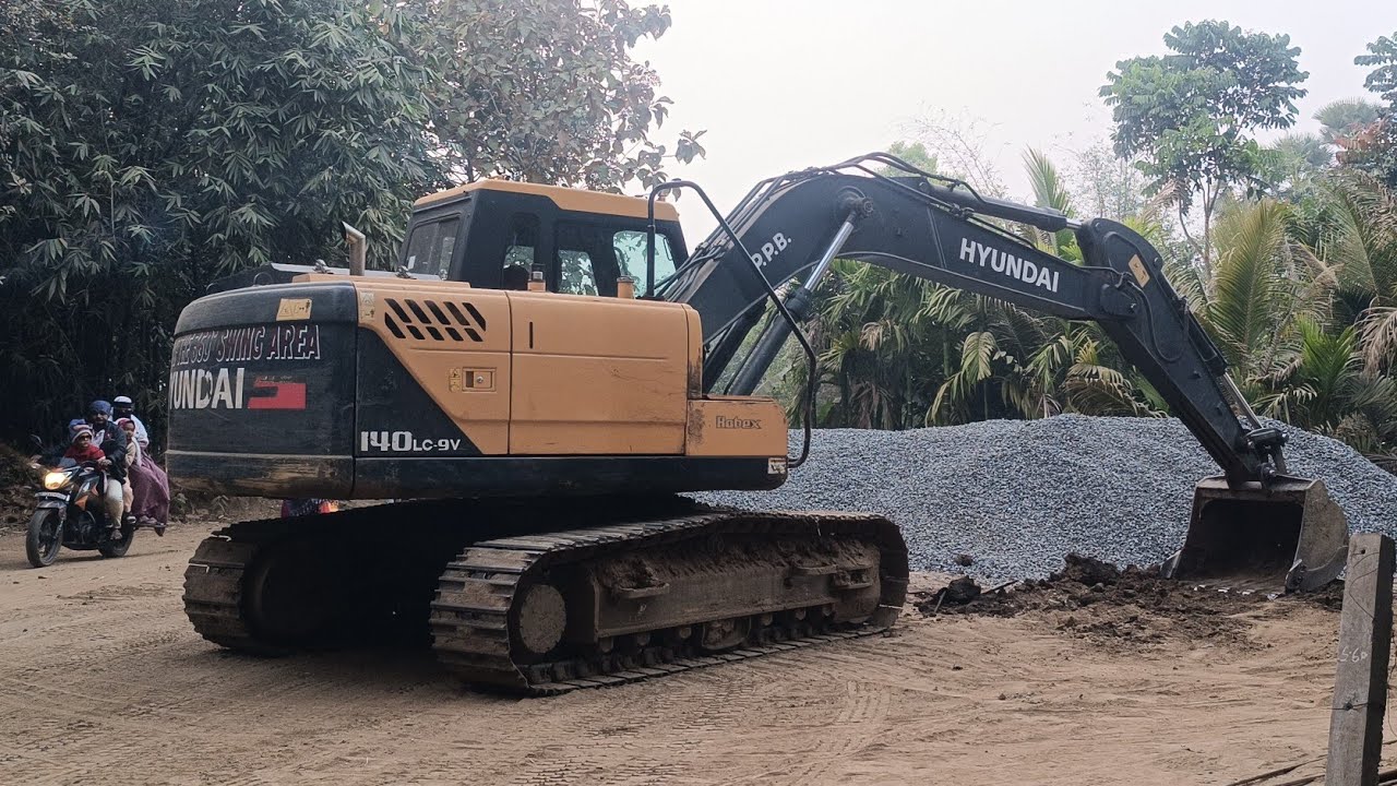 Hyundai ex140 excavator operator view #xcavator #viralvideo #buldozer 