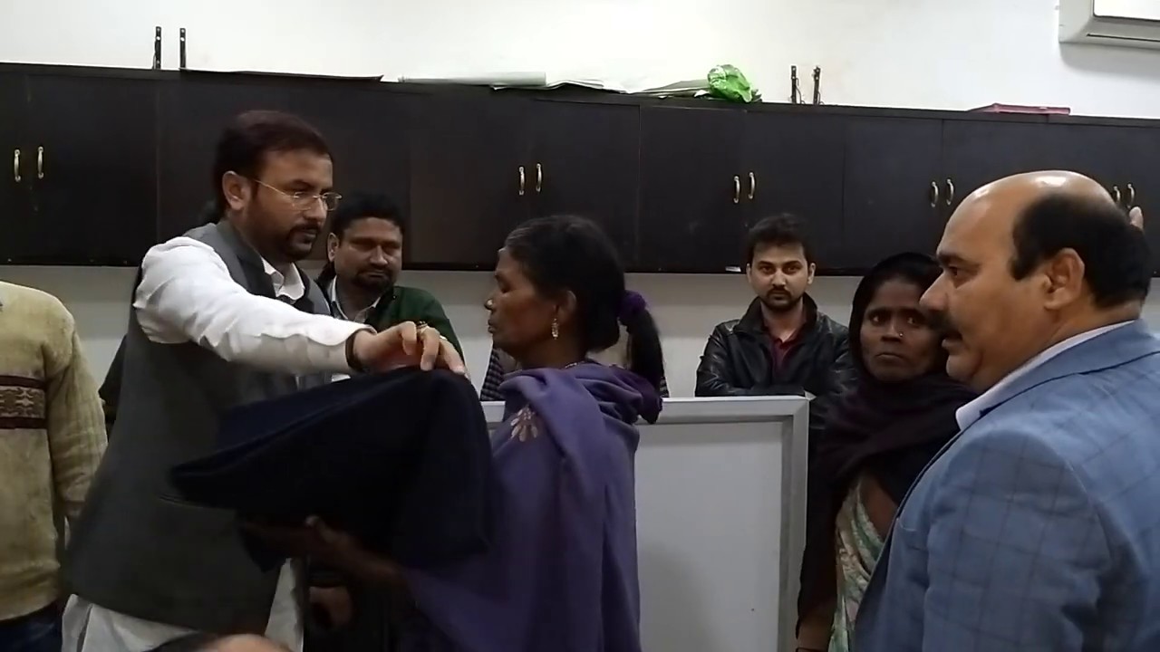 Blanket Distribution at Bihar State Shia Waqf Board Office(2)
