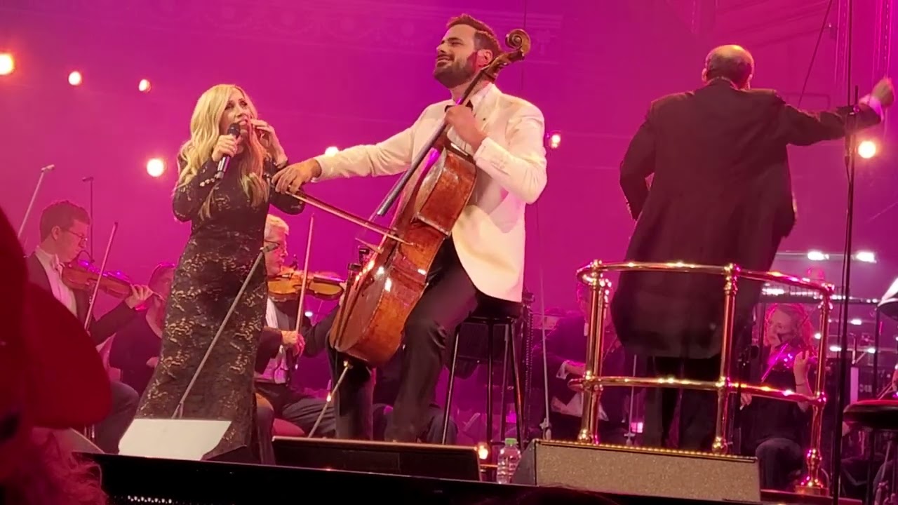 Lara Fabian & HAUSER- Adagio 🖤❤️ #hauser