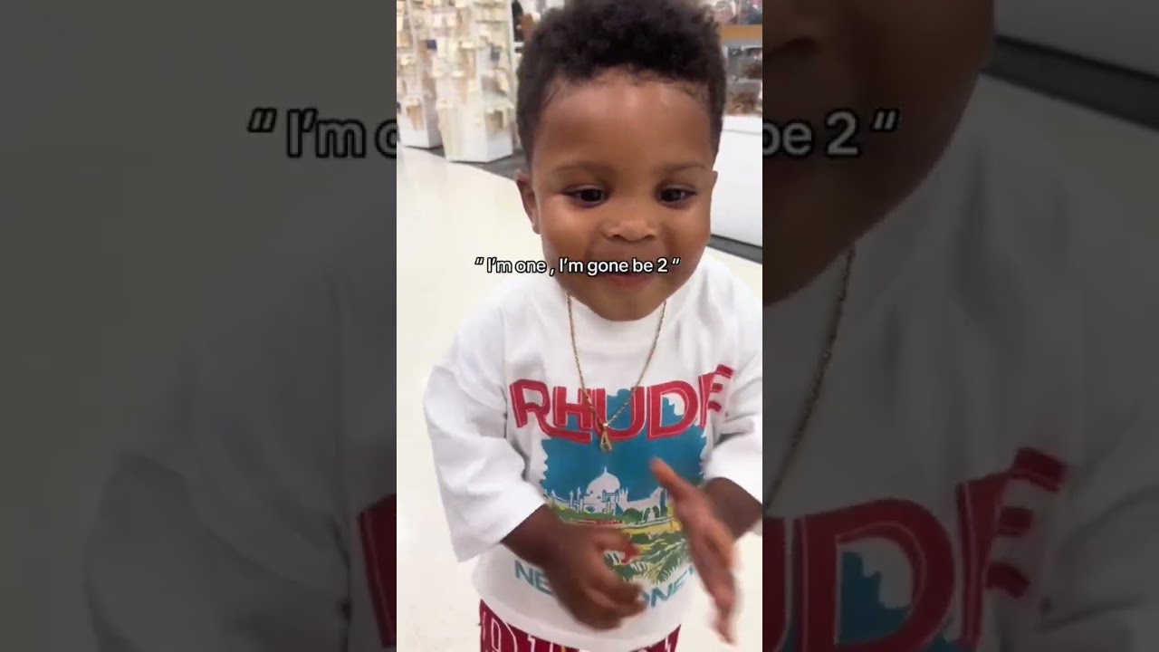 POV : your 1 yr old speaks to everybody 