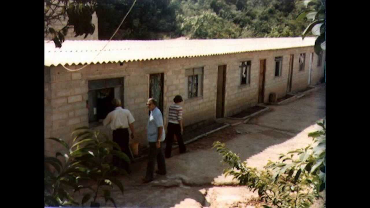 Pequenos Passos - Hist&oacute;ria da funda&ccedil;&atilde;o de JOCUM Brasil