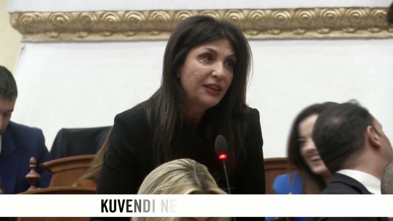 “Votimi mes kaosit, fytyra e pushtetit që po shkërmoqet”, Topalli: Ministrat e vërtetë, kapot e...