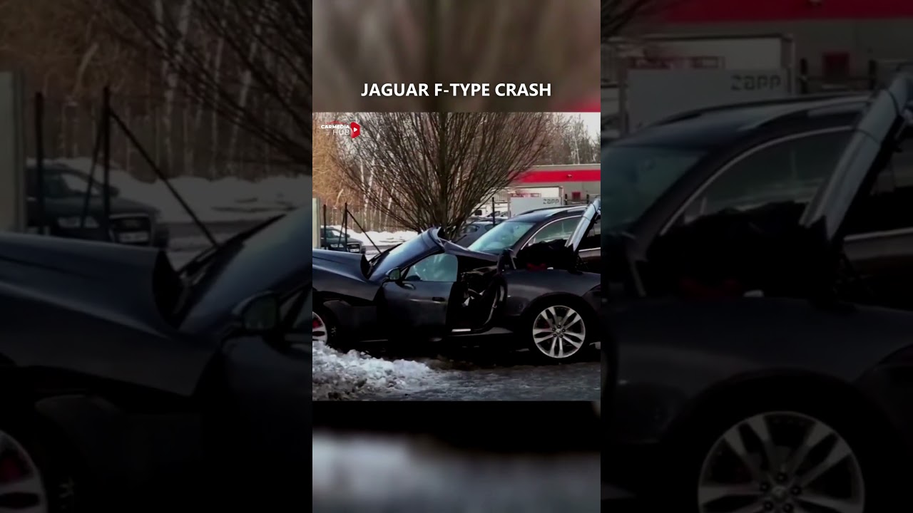 Jaguar F-Type Crash