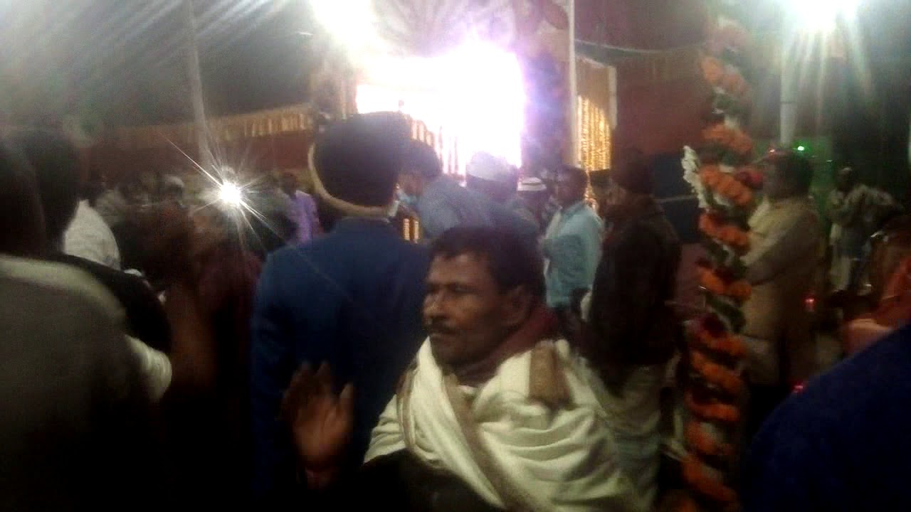 কোদাল  পুরী আজিজ নুরী