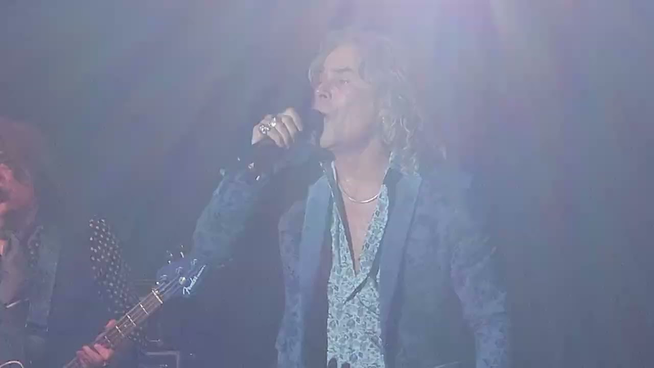 MIKE TRAMP (WHITE LION) - Little Fighter