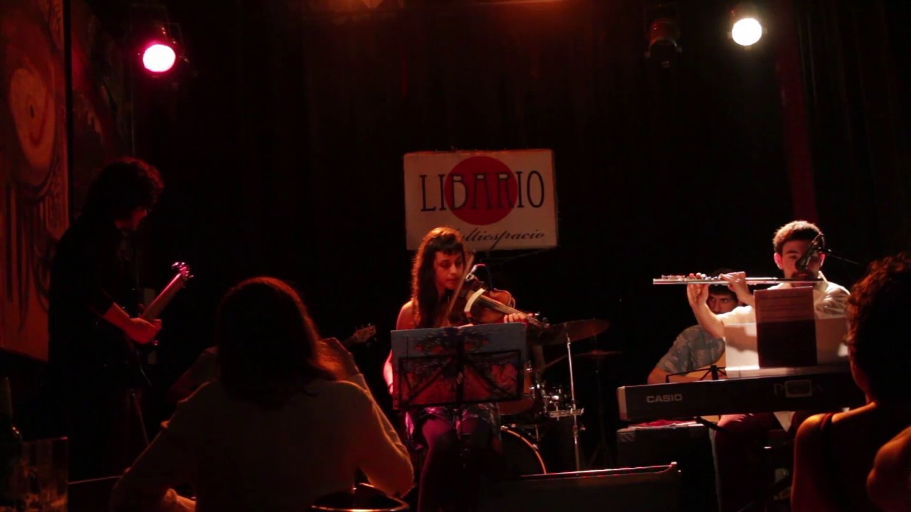 En Globo - Ultra Mini Orquesta (en vivo 2015)
