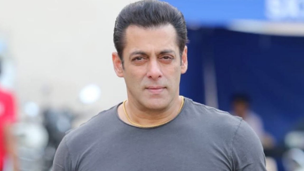 Security beefs up after Salman Khan & his father receives death threats | ABP News