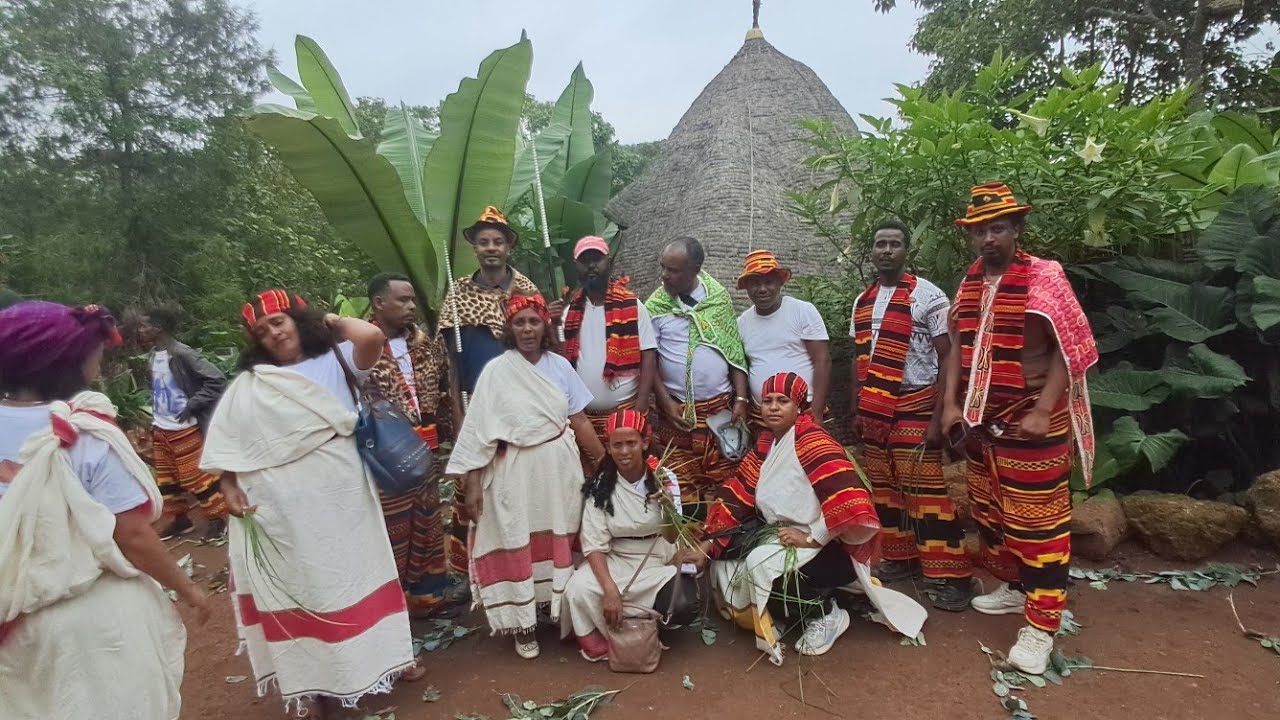 #dorze #ethiopia #tour #traditional (ዶርዜ ማህበረሰብ አካባቢና ጭፈራ)