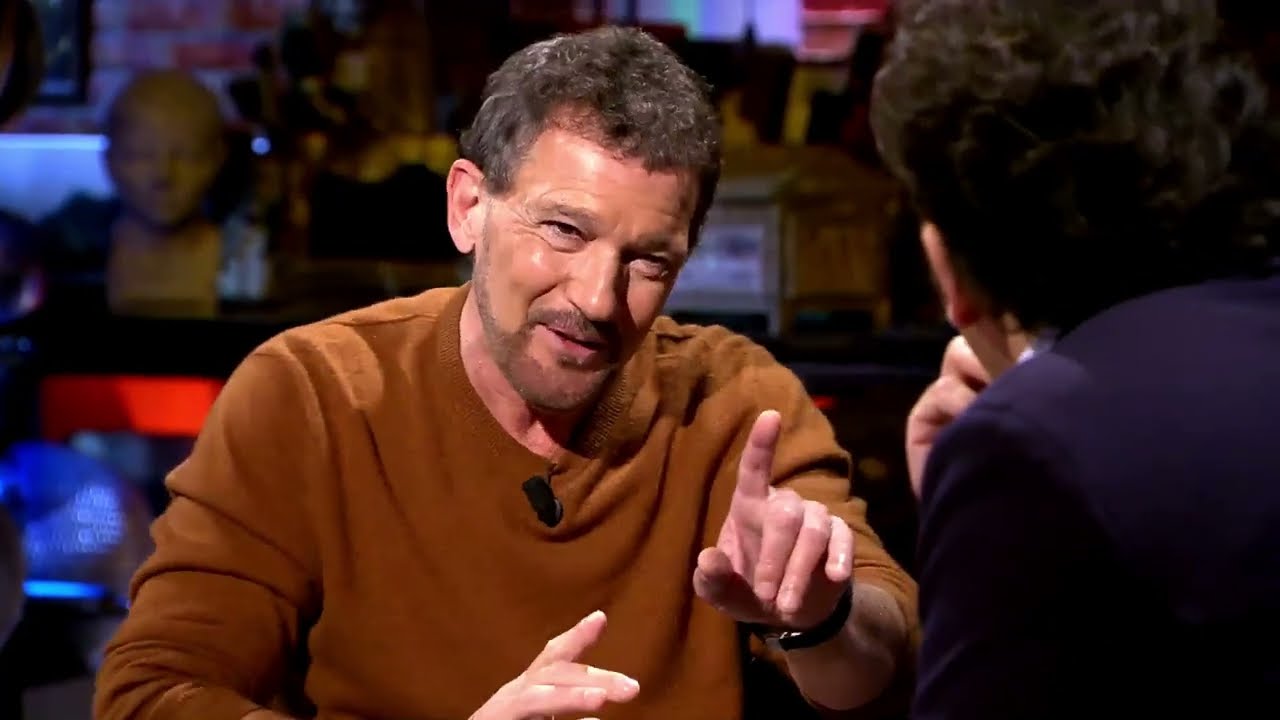 El encuentro de Antonio Banderas con una extraña enfermera #CuartoMilenio
