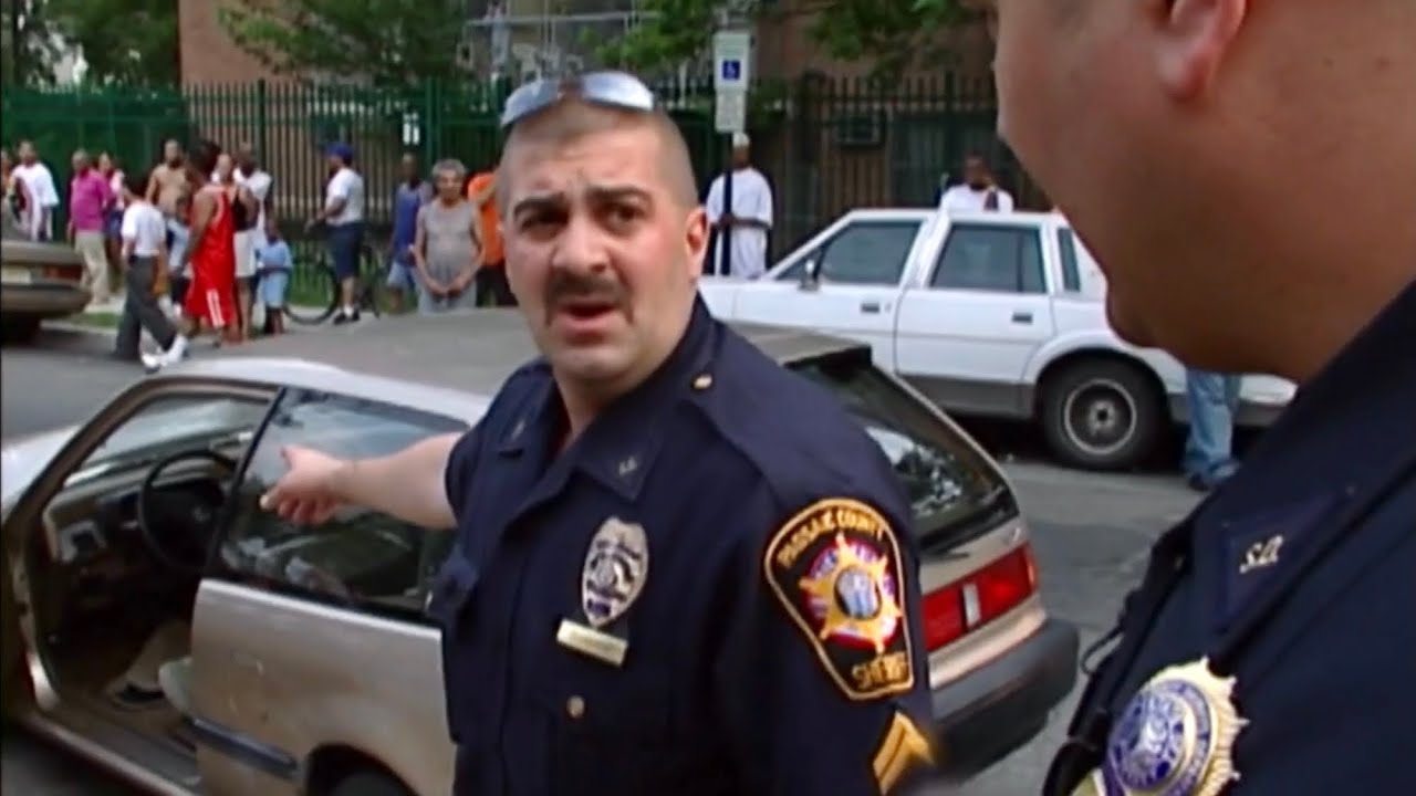 Cops Tv show Passaic county New Jersey. Wild police chase. (2004). Season 16.