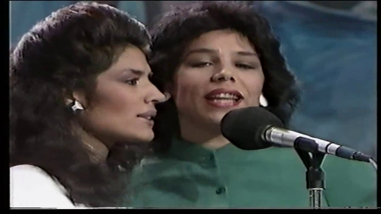 Los Chunguitos y Azúcar Moreno-Encadenado 1985