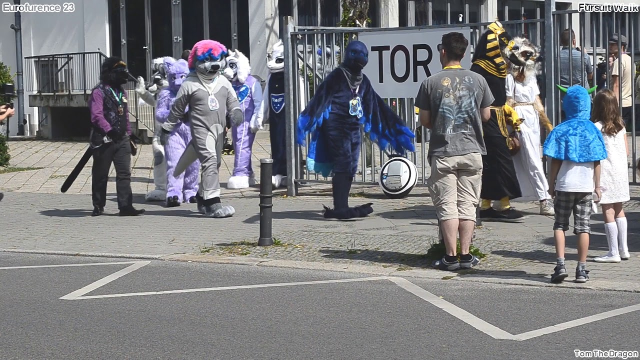 Eurofurence 23 - Fursuit Walk