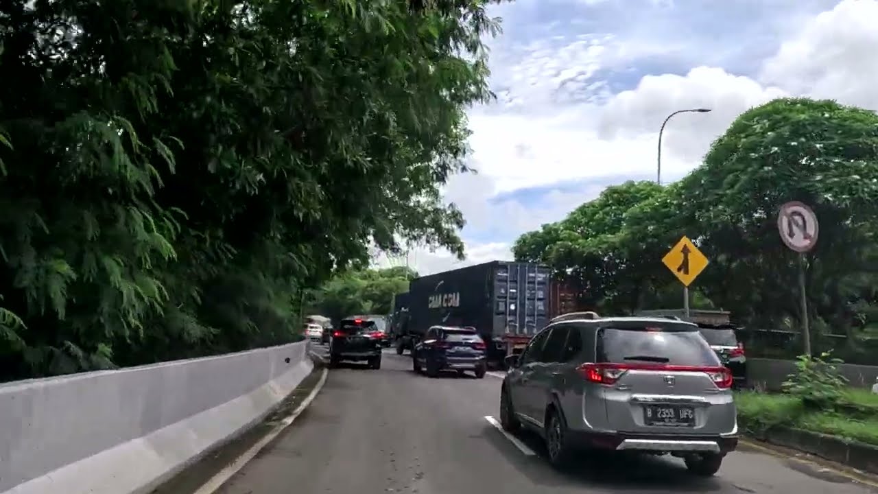 From Pantai Indah Kapuk To Pluit Via Jl. Pantai Indah Kapuk, Tzu Chi School, Toll Sedyatmo,