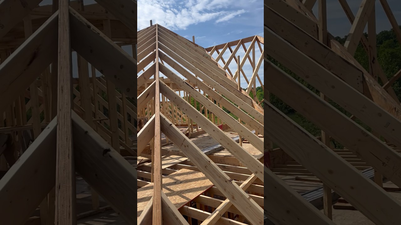 Hip & Valley Rafters #framing #construction #work #building #carpentry