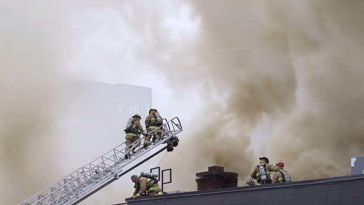 Fourth alarm at ByWard Market restaurant fire, no injuries reported
