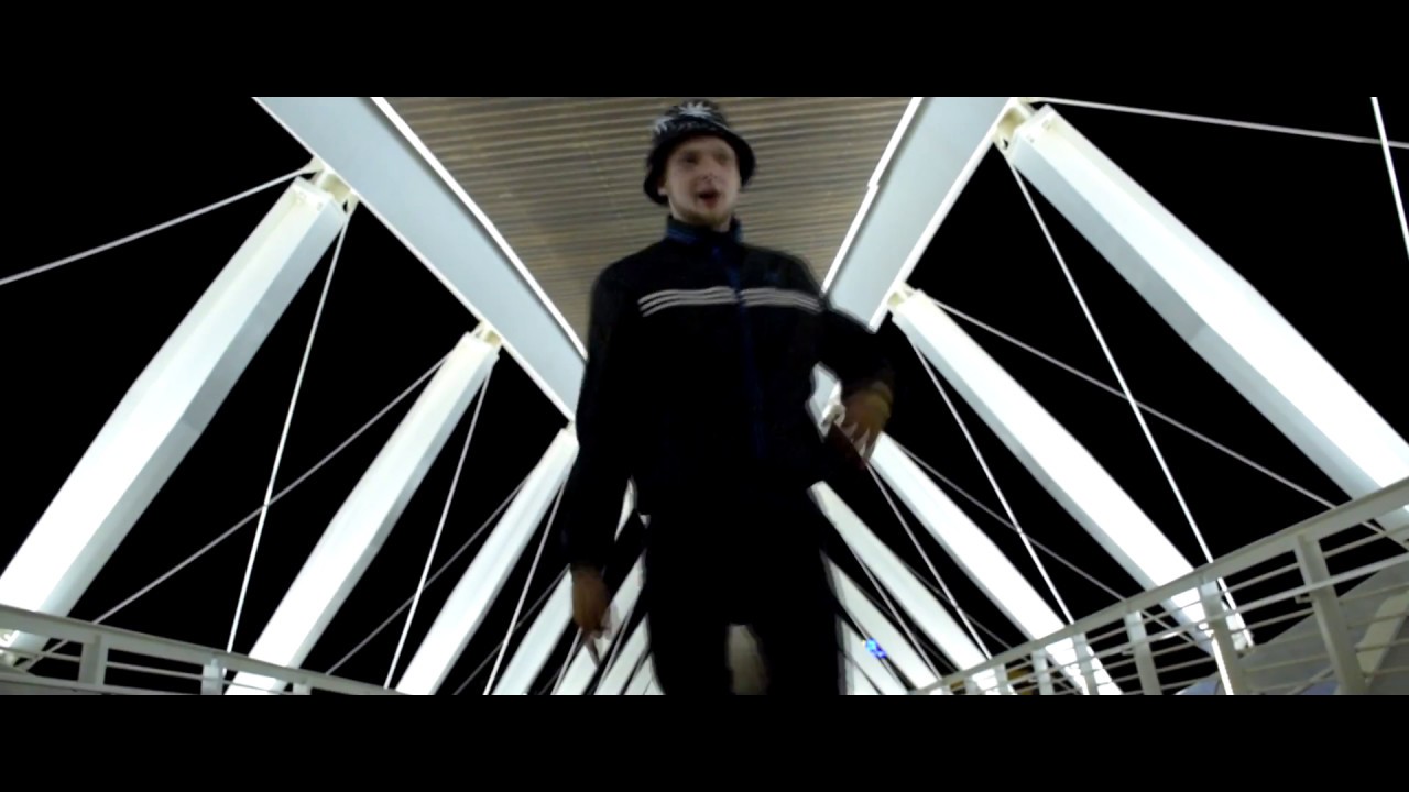 Tempo - רק רגע (Official Video)