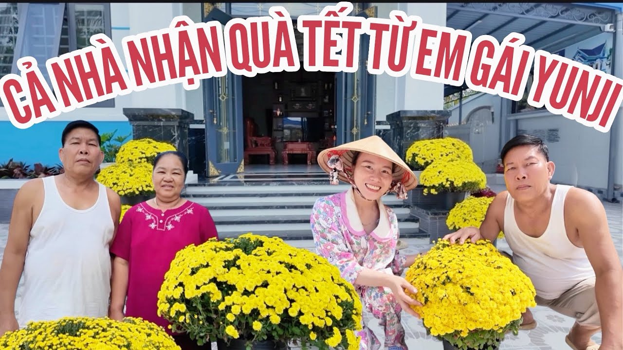[48 ] CẢ NHÀ NHẬN QUÀ TẾT TỪ EM GÁI YUNJI