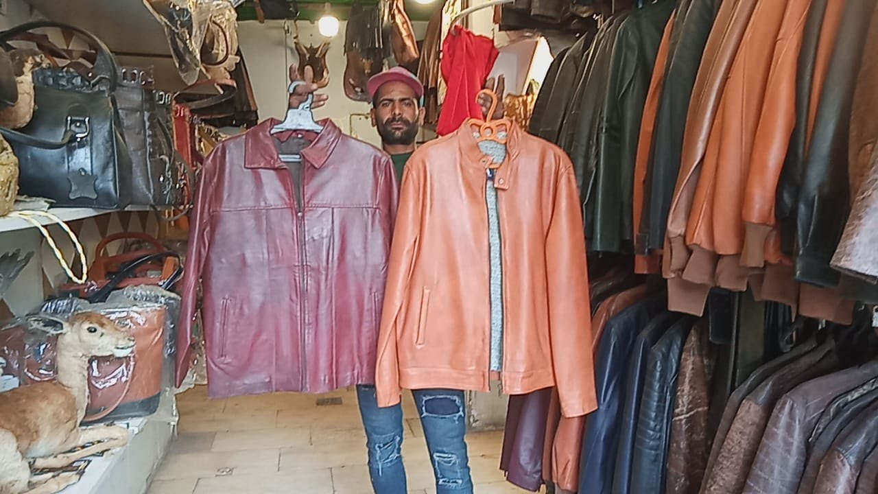 شنط جلد التمساح و جواكت و سجاد جلد طبيعي💥من اكبر مصنع جلود طبيعي في السيدة زينب  اللي بيصدر لاوروبا💯