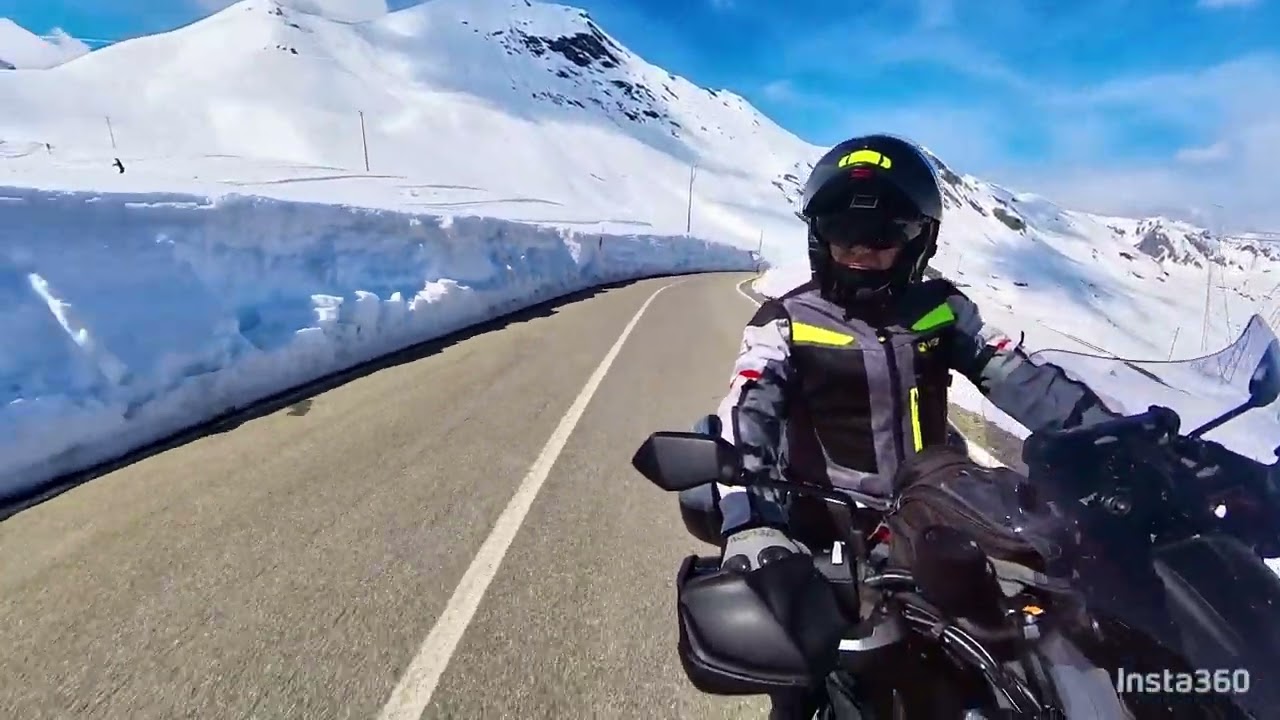 Salita al Passo dello Stelvio 6 giugno 2024 Versys 1000 4K