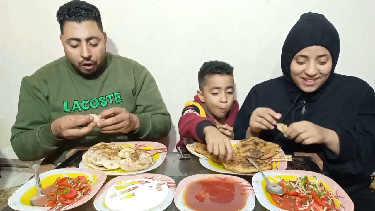 تحدي اكل بعد اللي كنت فيه هاني عزمنا على مشاوي كفته وحواوشي وسلطات 😋
