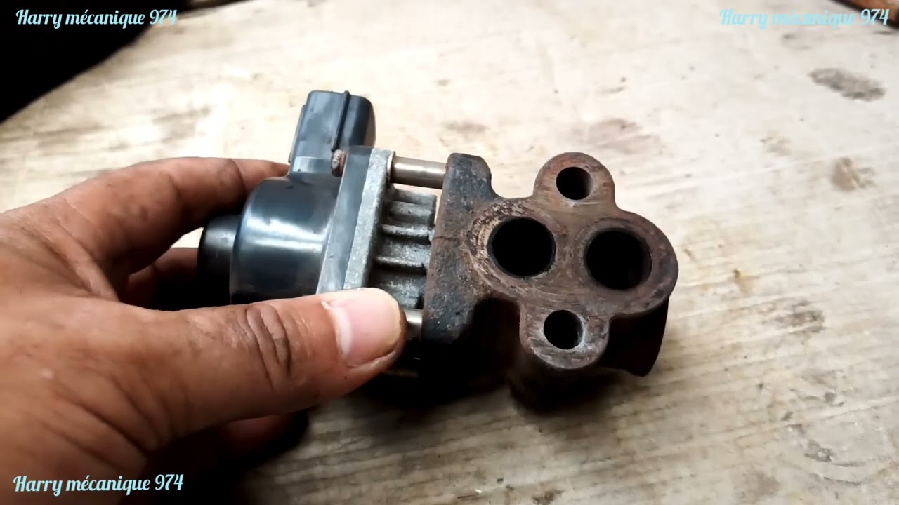 VANNE EGR, Démontage et nettoyage sur Nissan Pixo, Micra, Suzuki Alto, splash