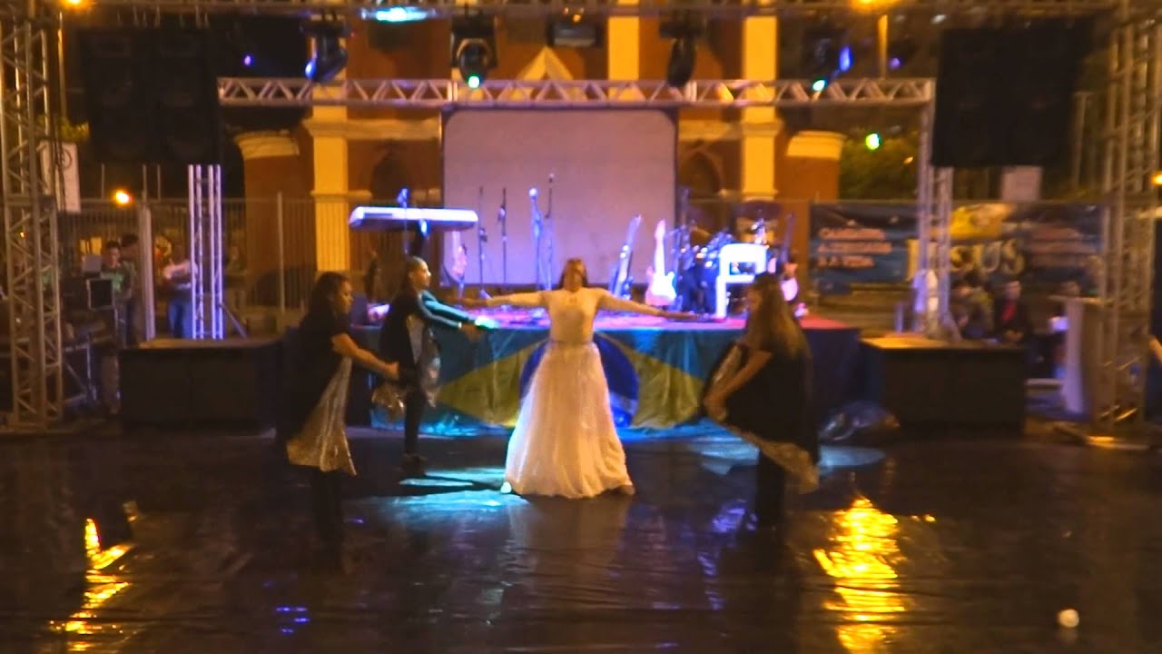 Ministério de Dança Louvor na Terra - Quem Sou Eu