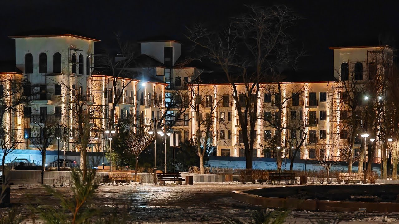 МАРИУПОЛЬ И здесь отмечают НОВЫЙ ГОД Вот как надо!🏢🌲Восстановление и Жизнь города СЕГОДНЯ