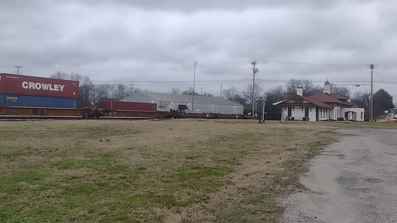 Decatur: Norfolk Southern goes into rail yard.