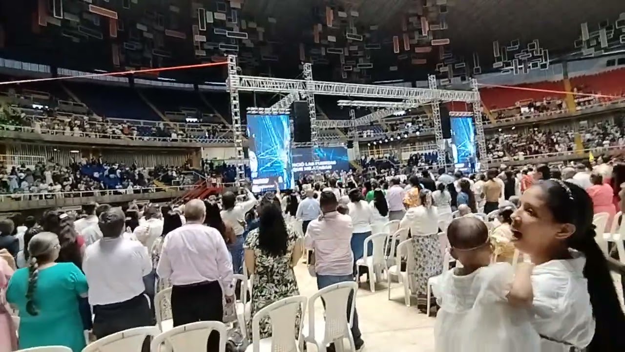 Momentos de alabanza/convención junio 2025 Ipuc. Verbo y vida
