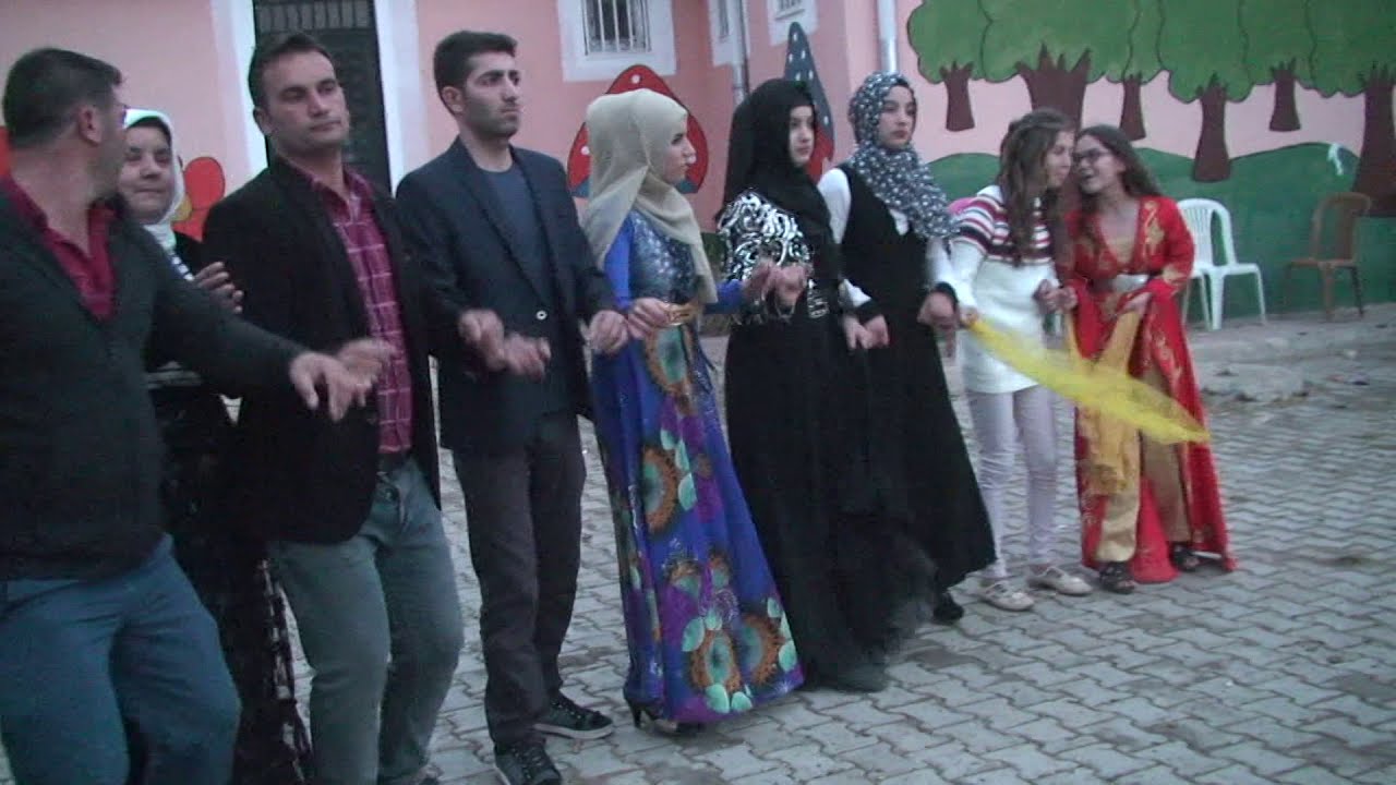 Karahöyük köyü düğünü (s&z) 1