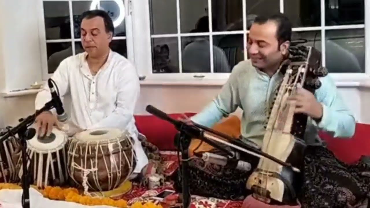A Short Tabla Solo by Pt Sanju Sahai | Drut Teen Taal | Lehra by Ustad Sabir Khan on Sarangi |