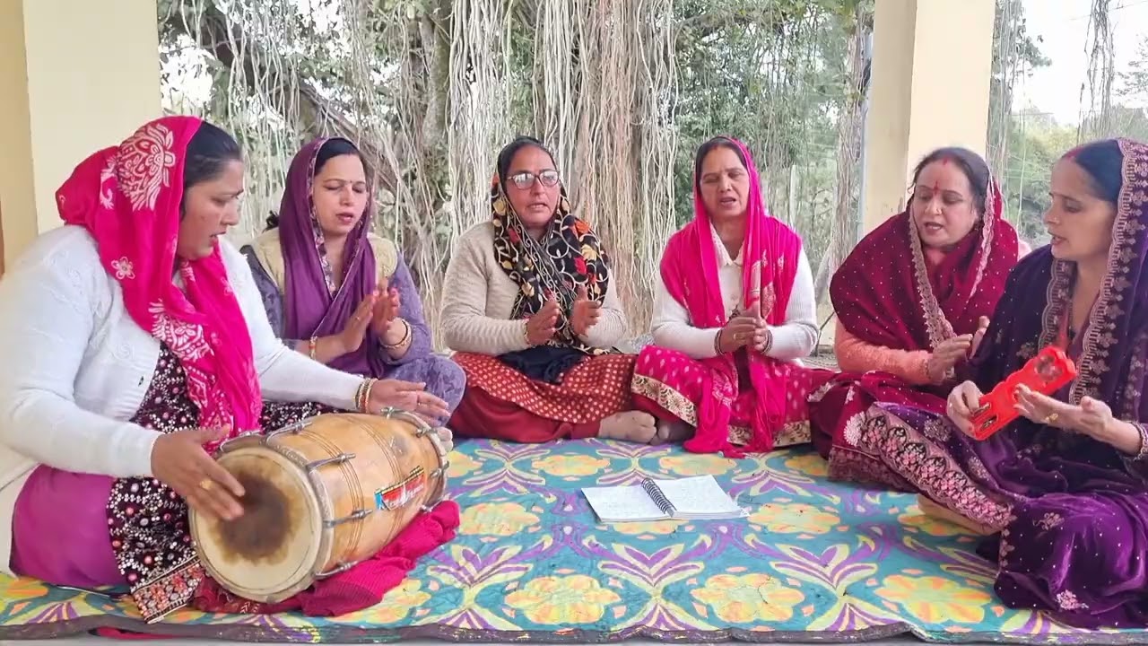 #bhajan #shivratri चढ गई हल्दी बंधे कंगना भोले वावा चले हैं गौरां के अंगना #kirtan🙏🏻