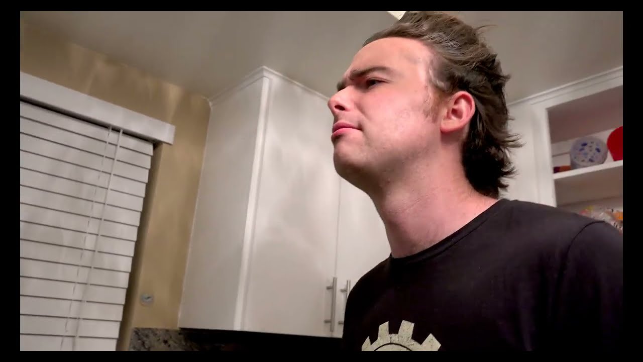 CRAZY BOYFRIEND RAGES AND DEMANDS MONEY!