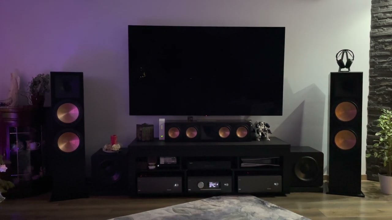 Arcam 11.    Pa 240.   Klipsch rf7