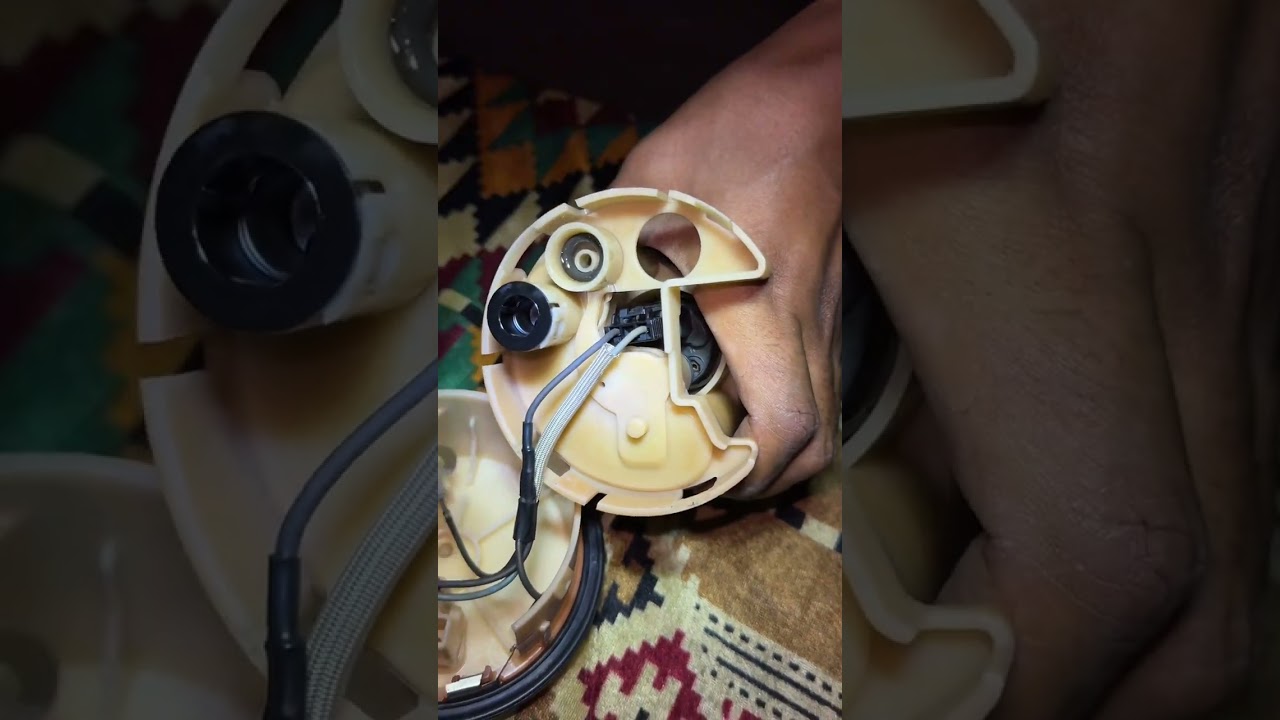 طريقة فك طرمبة البنزين والصفاية كامري 2003 ^ 2006