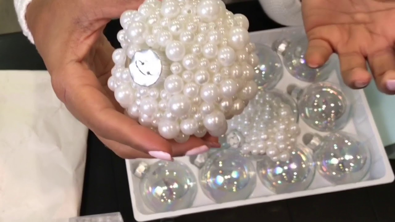DIY: Pearl Ornaments