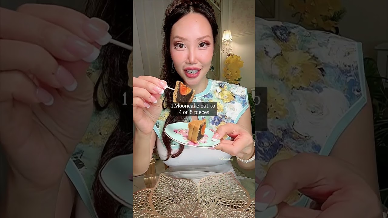 Cara Makan Kue Bulan MOONCAKE 🥮