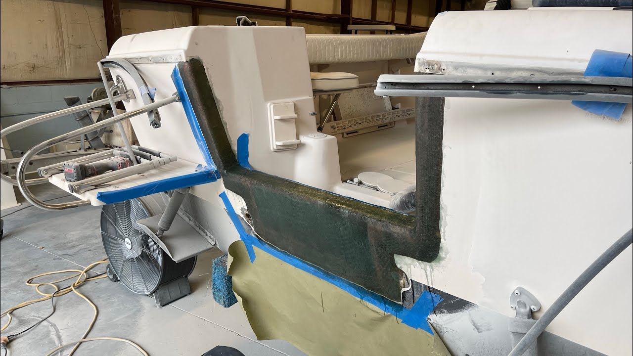 Start to finish! 👨🏼&zwj;🔬 Boat Transom repair on this 22&rsquo; Gradywhite! Redone in COOSA 👍🏻
