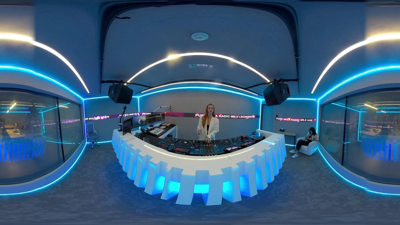 Amazonico Dubai | PURE IBIZA RADIO 95.3 | 03-02-2024