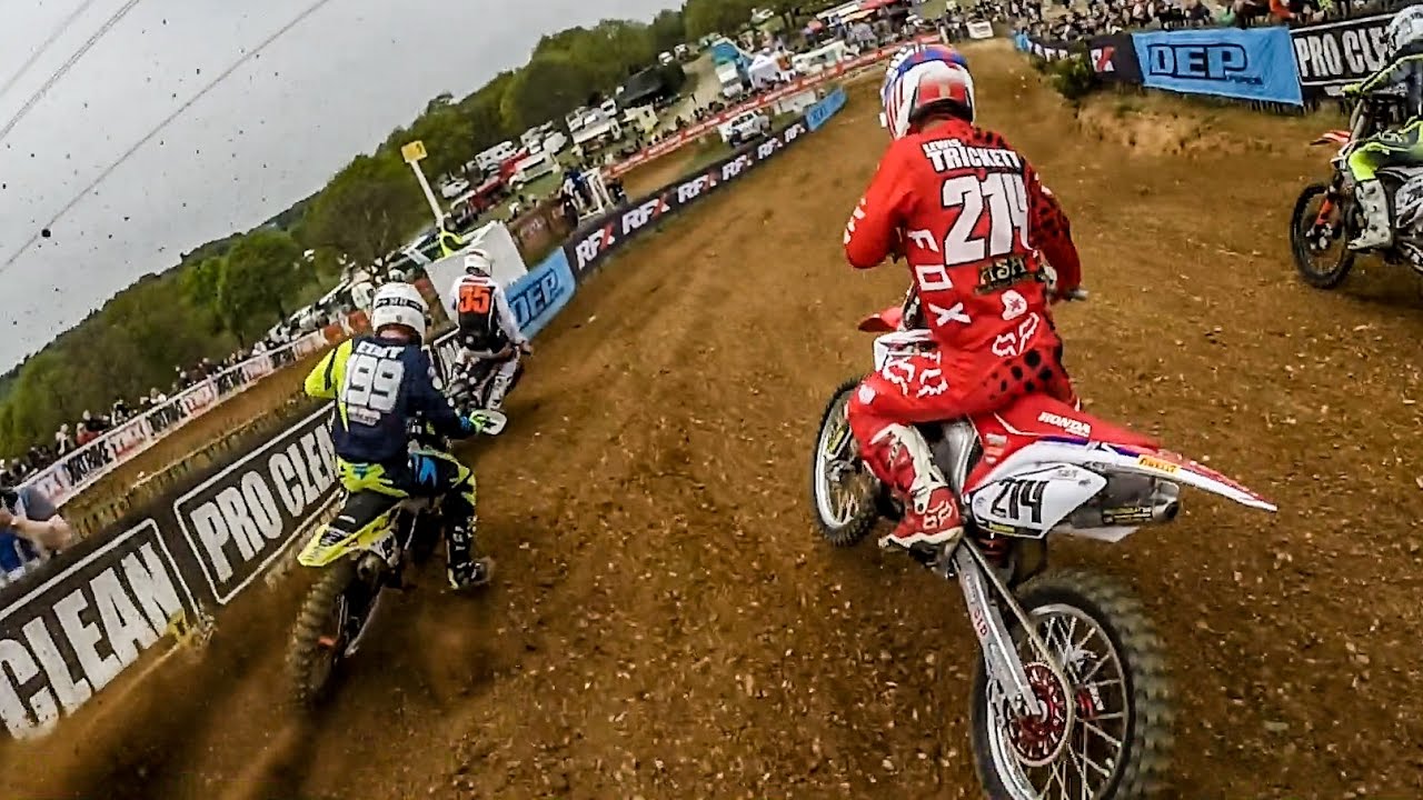 Insane 2 stroke Motocross Racing